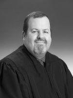 Photo of Judge Jason Gist