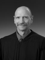 Photo of Judge Earl Peterson