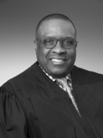 Photo of Judge Herman G. Walker, Jr. 