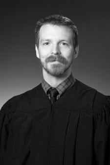 Photo of Judge Chris Darnall
